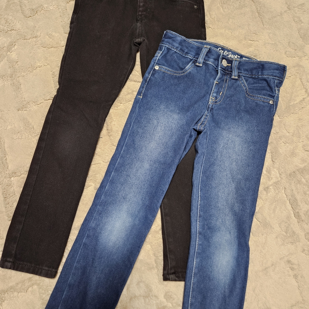 Cat & Jack Kids Jeans in Blue and Black